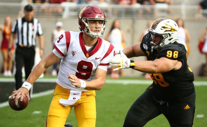 Arizona State Sun Devils defensive lineman D.J. Davidson (98) chases USC Trojans quarterback Kedon Slovis (9) in the first half on Nov. 9, 2019 in Tempe, Ariz.